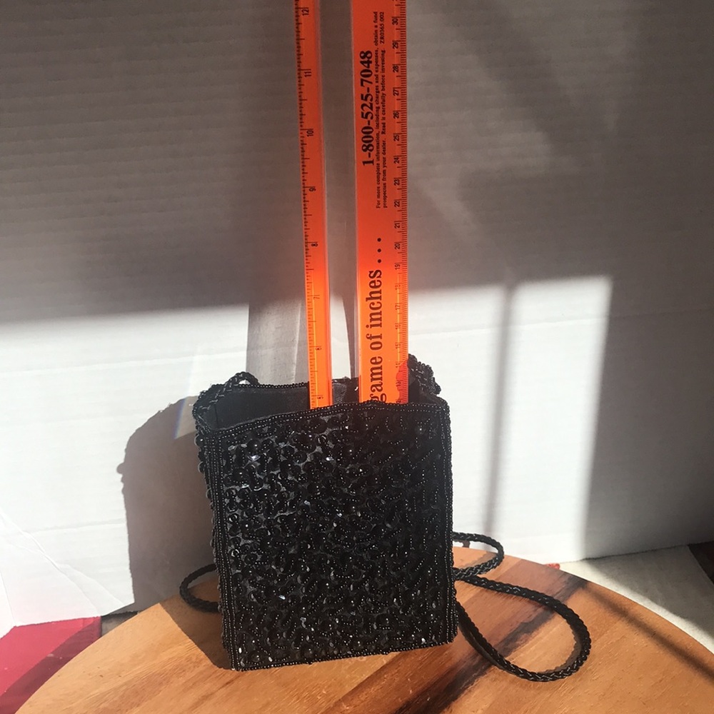 Black sequin beaded crossbody evening bag - Picture 9 of 9